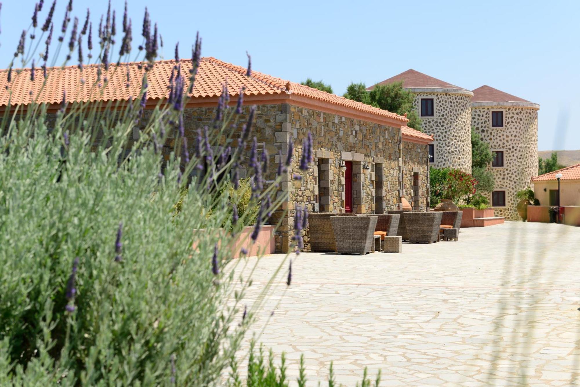 Varos Village Boutique Hotel Zimmer foto